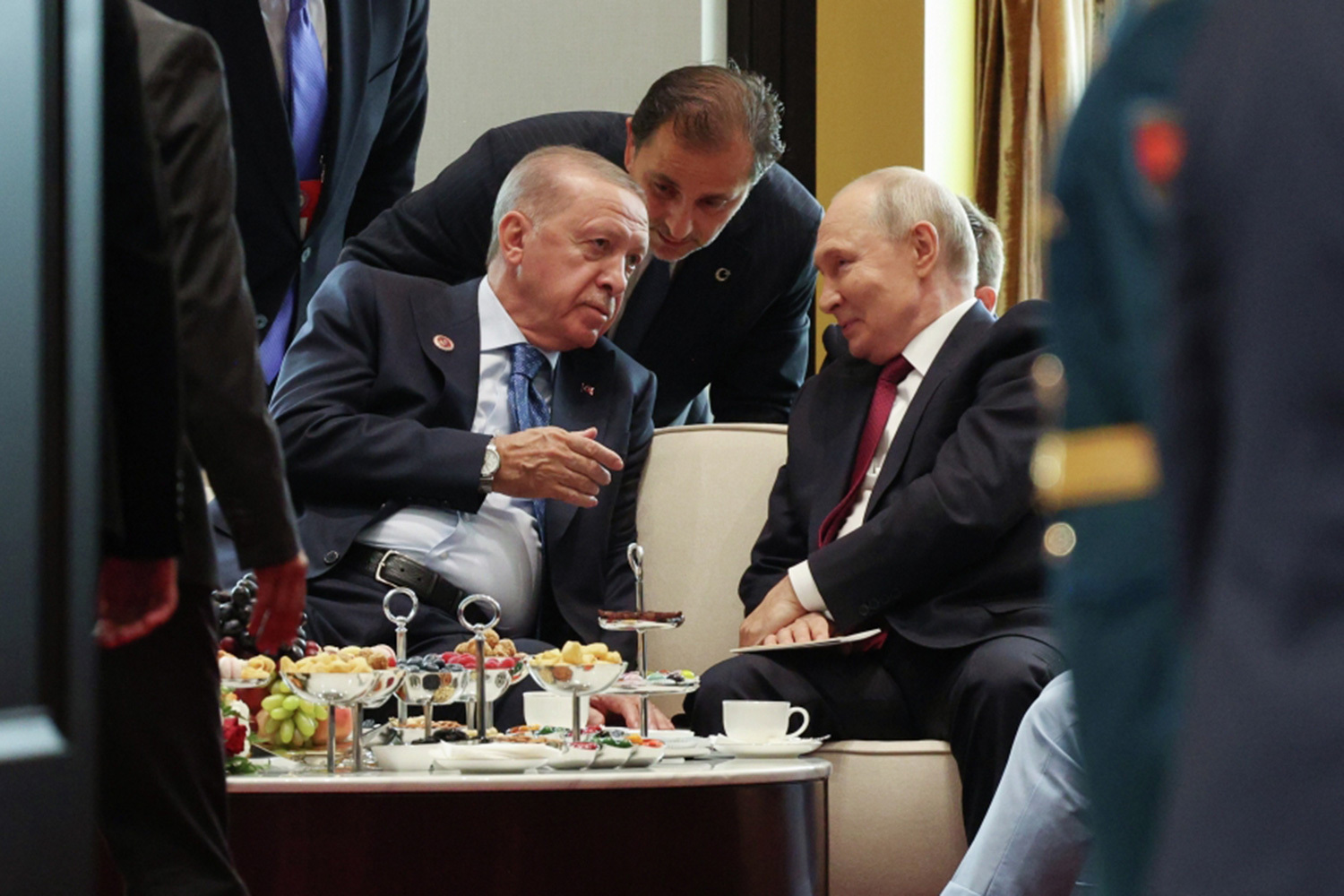 Президенты РФ и Турции Владимир Путин и Реджеп Тайип Эрдоган в кулуарах.