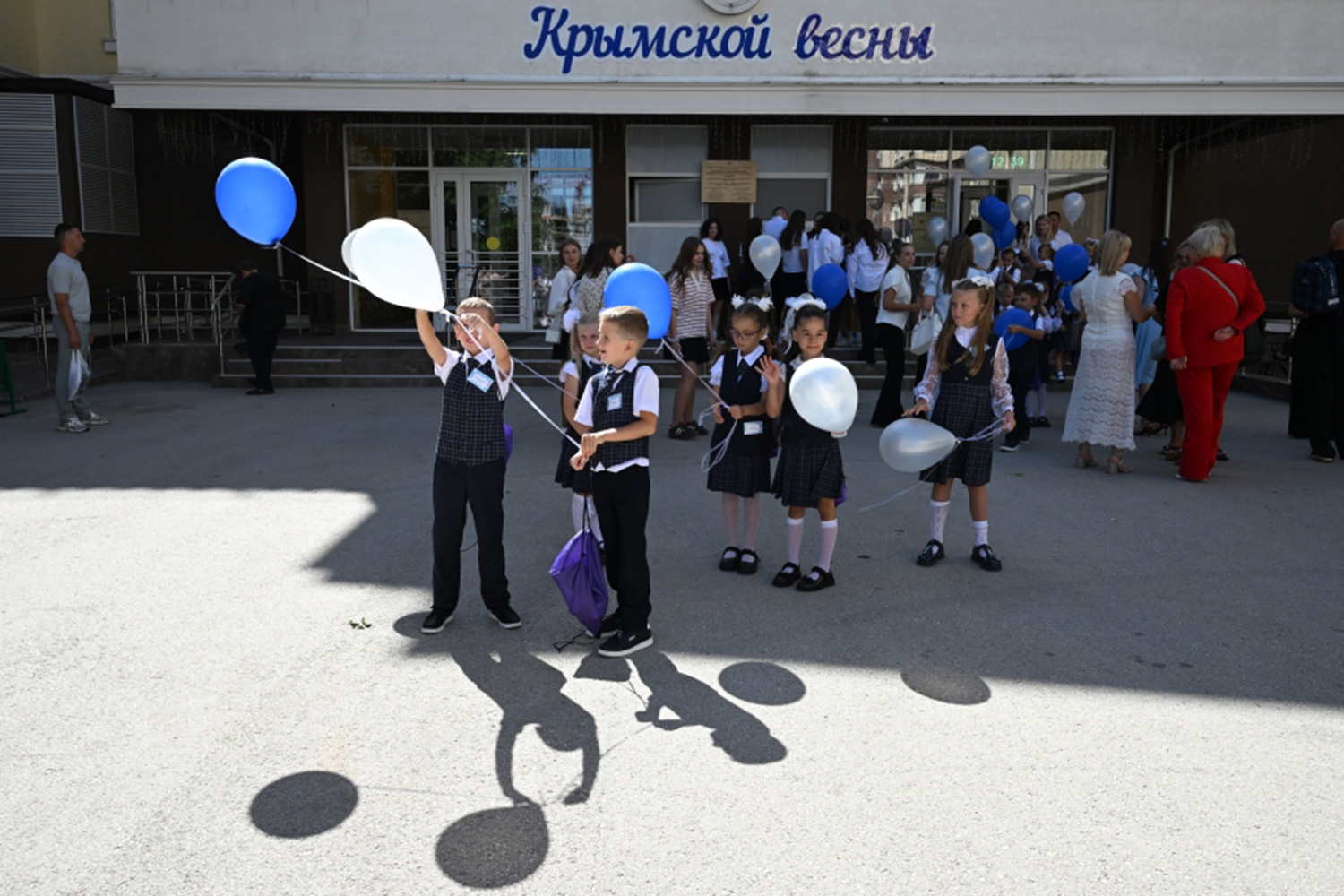 Лицей «Крымской весны» в селе Мирное.