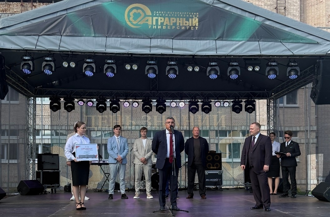 Фото предоставлено пресс-службой АО «ЛОЭСК»