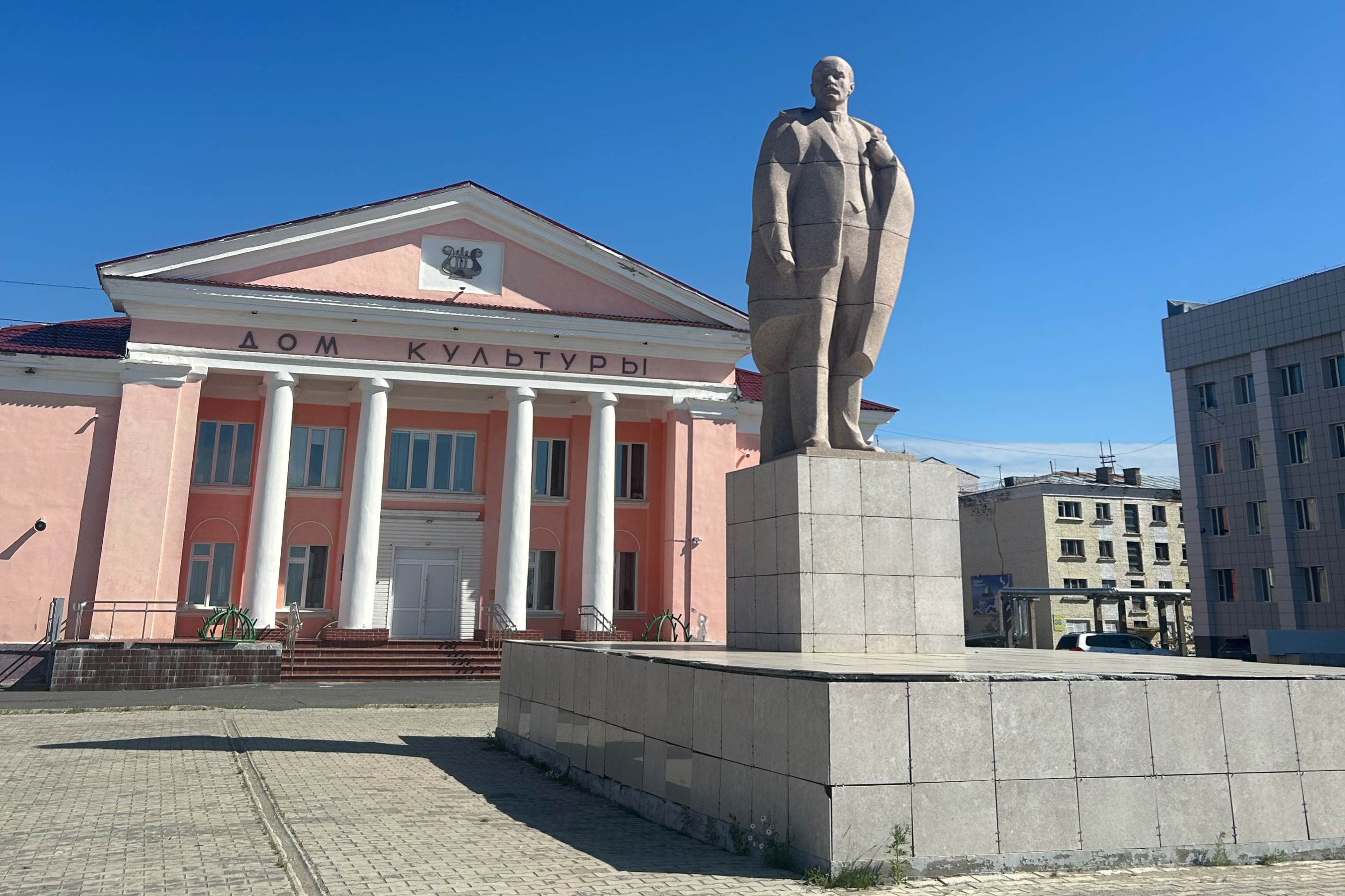 Туер-буксир «Енисей», который предназначен для проводки судов через Казачинский порог