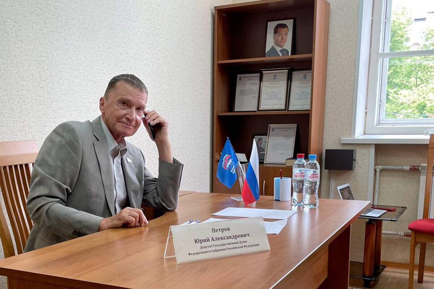 Председатель комитета по уголовному и административному законодательству Юрий Петров («Единая Россия»)С 2008 по 2011 г. возглавлял Росимущество. Затем неоднократно избирался депутатом Госдумы, занимал пост первого зампреда комитета по вопросам собственности, земельным и имущественным отношениям. С 2021 г. являлся полномочным представителем нижней палаты в Конституционном суде РФ.