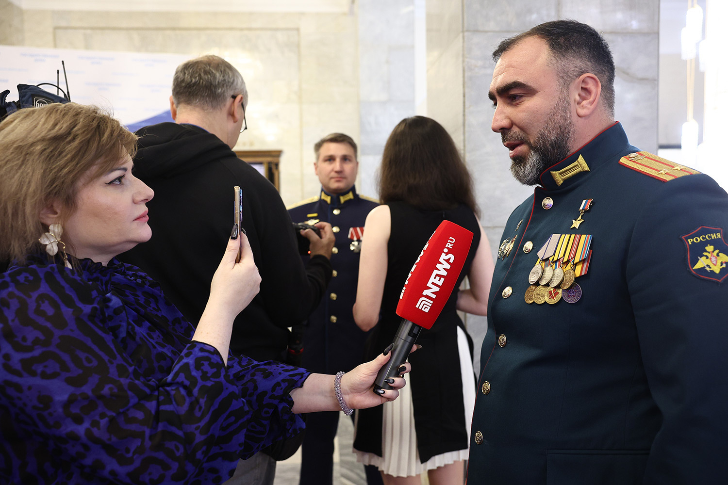 Начальник штаба танкового батальона Энвер Набиев («Единая Россия») отличился в боях за удержание стратегических рубежей и прорыв обороны противника. Звание Героя России получил 1 сентября 2022 г.