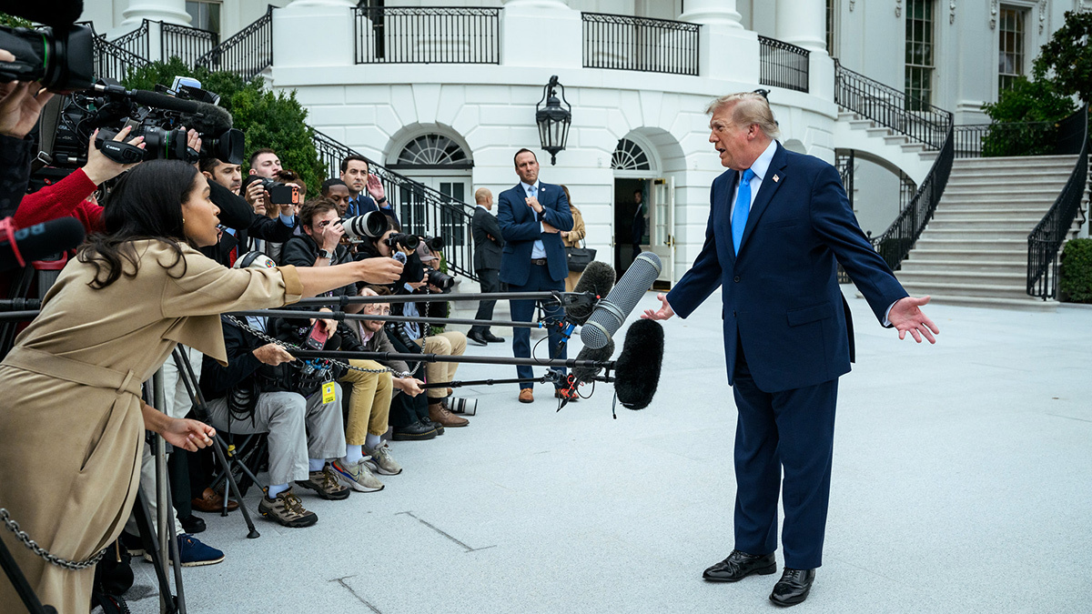 Official White House Photo by Joyce N. Boghosian