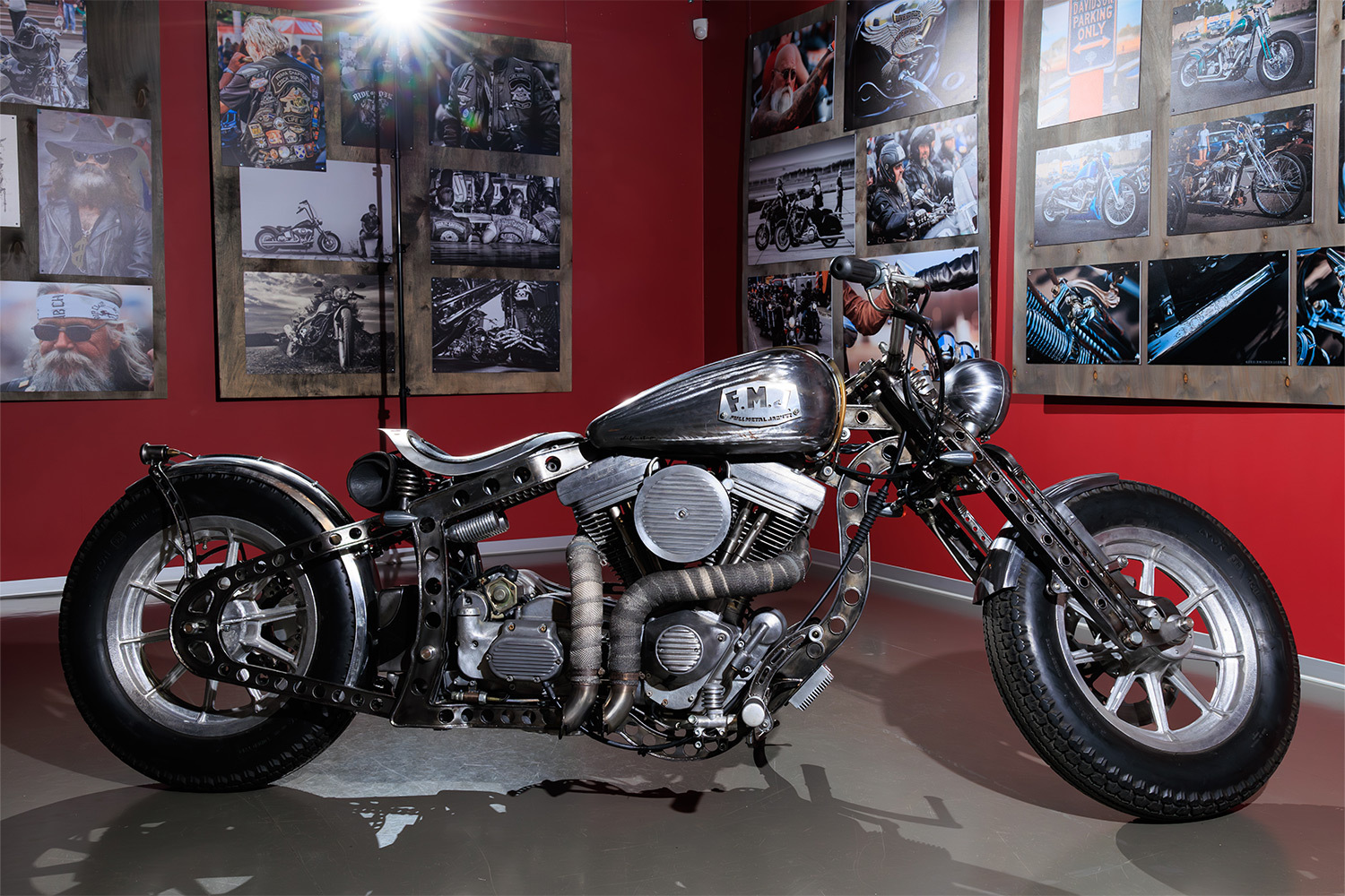 Американские байки с русским характером: выставка Harley-Davidson в Петербурге