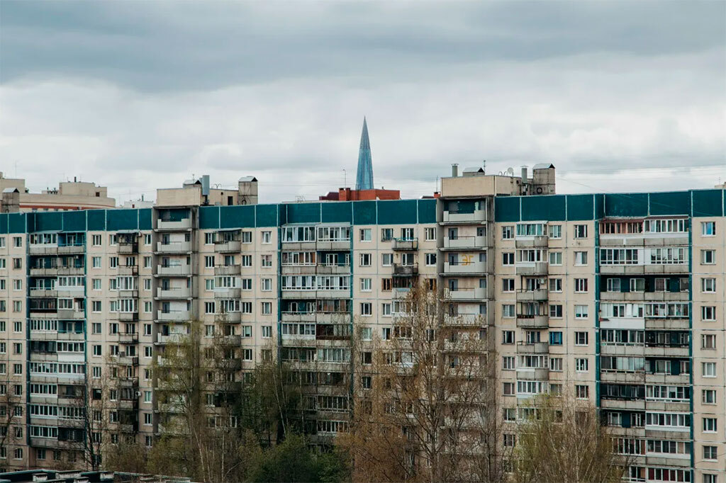 Ранее власти города сообщали, что в план капремонта на этот год включены 2414 видов строительно-монтажных работ на 33,8 млрд руб.