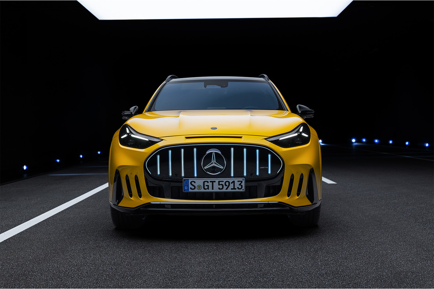 Электромобиль со звуком V8: Mercedes имитирует рев мотора