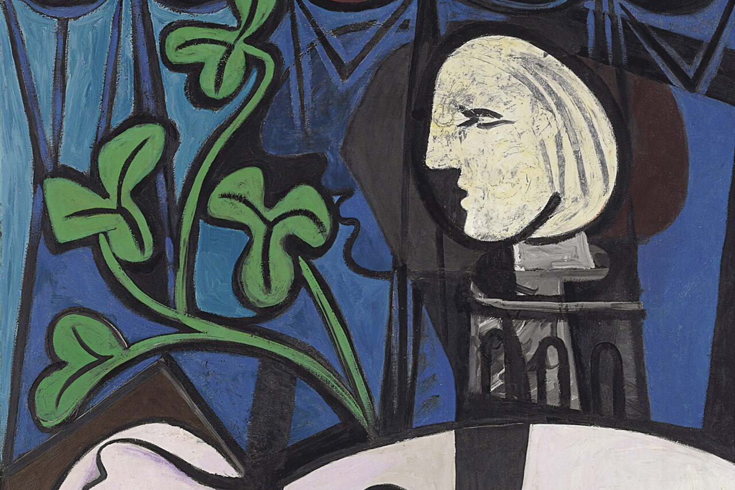 «Обнаженная, зеленые листья и бюст» (1932) – $106,5 млнЛежащая обнаженная модель на фоне скульптурного бюста и пышной зелени считается одним из лучших портретов Мари-Терезы Вальтер. Картина создана в 1932 г. как олицетворение своего рода образа тайной влюбленности, которую тогда еще скрывали от света. Написанный за одно столетие до продажи холст хранился в частной коллекции почти 60 лет. 4 мая 2010 г. торги на Christie's в Нью-Йорке длились всего восемь минут, после чего картина ушла за $106,5 млн – тогда это был мировой аукционный рекорд. На фото – деталь картины.