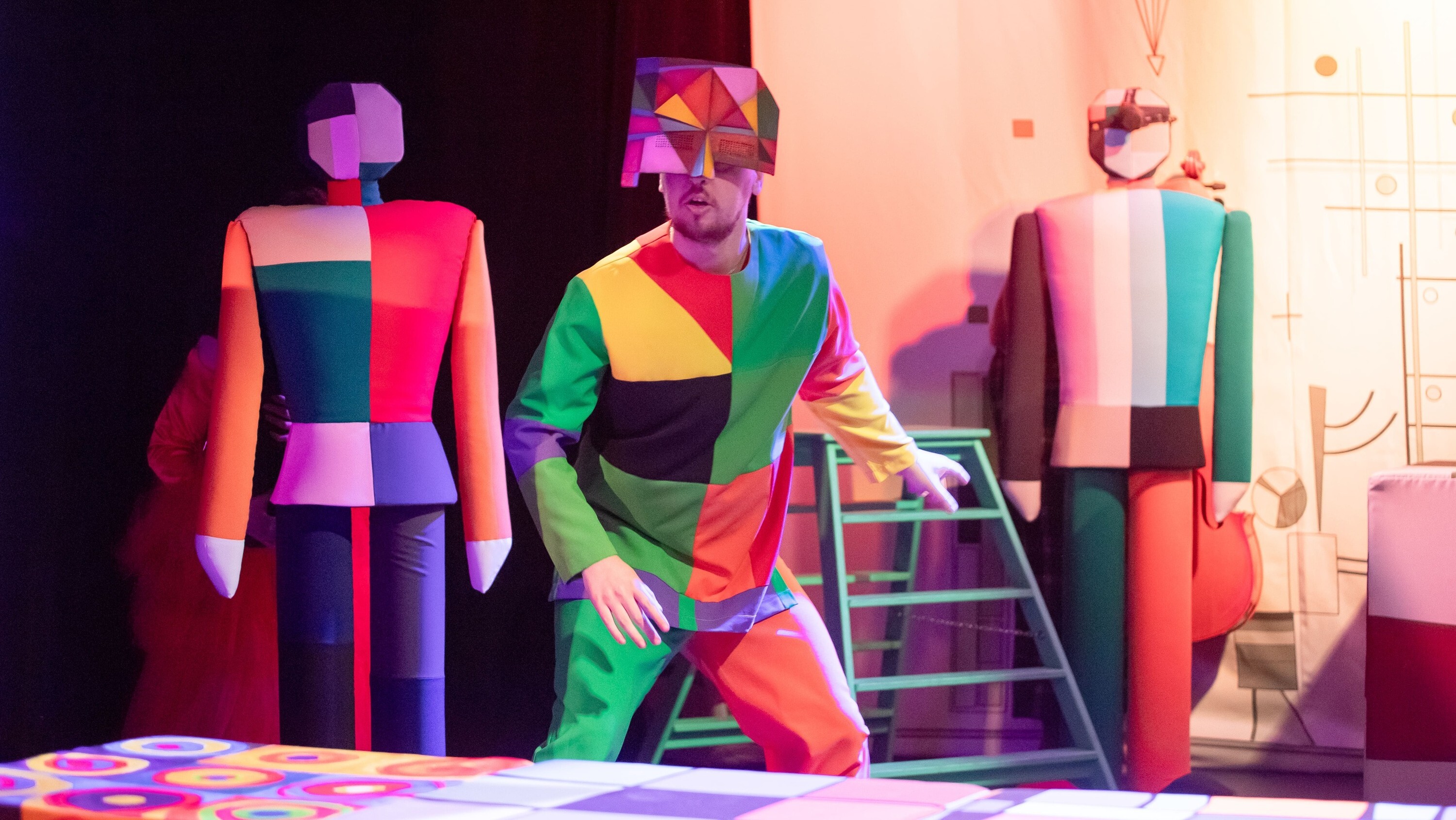 «Бродячая собачка»