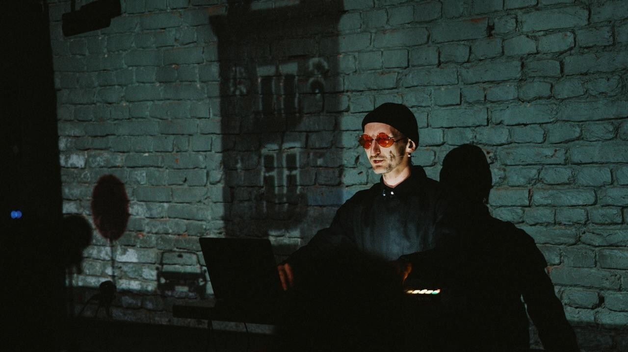 Сцена из спектакля «Поехали!»