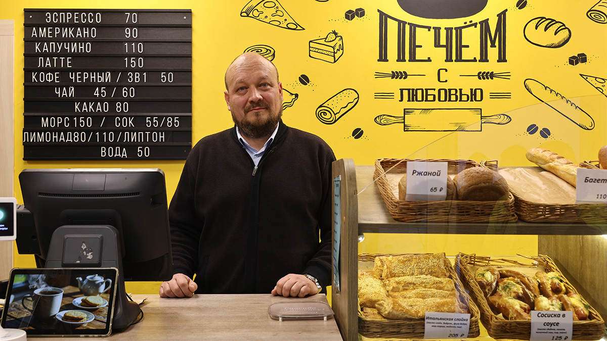 Чтобы малый бизнес рос, а не наоборот, ему нужна регуляторная поддержка, считает владелец сети пекарен Денис Максимов
