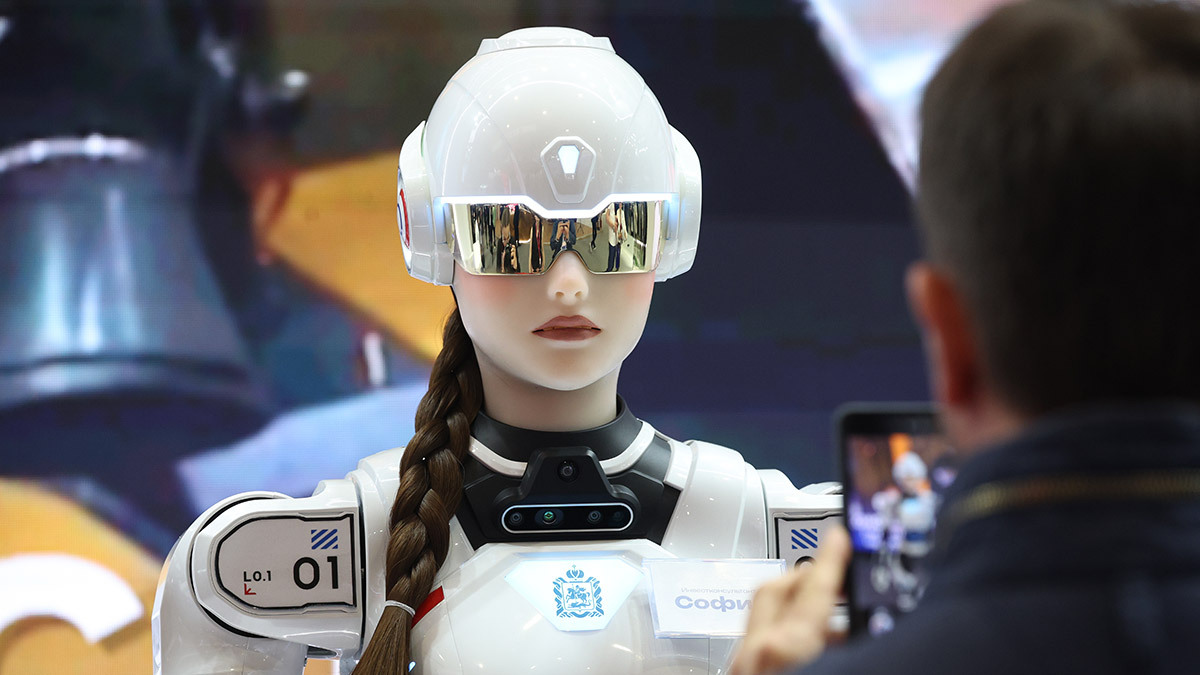 Антропоморфные роботы сегодня редко работают дольше четырех часов подряд